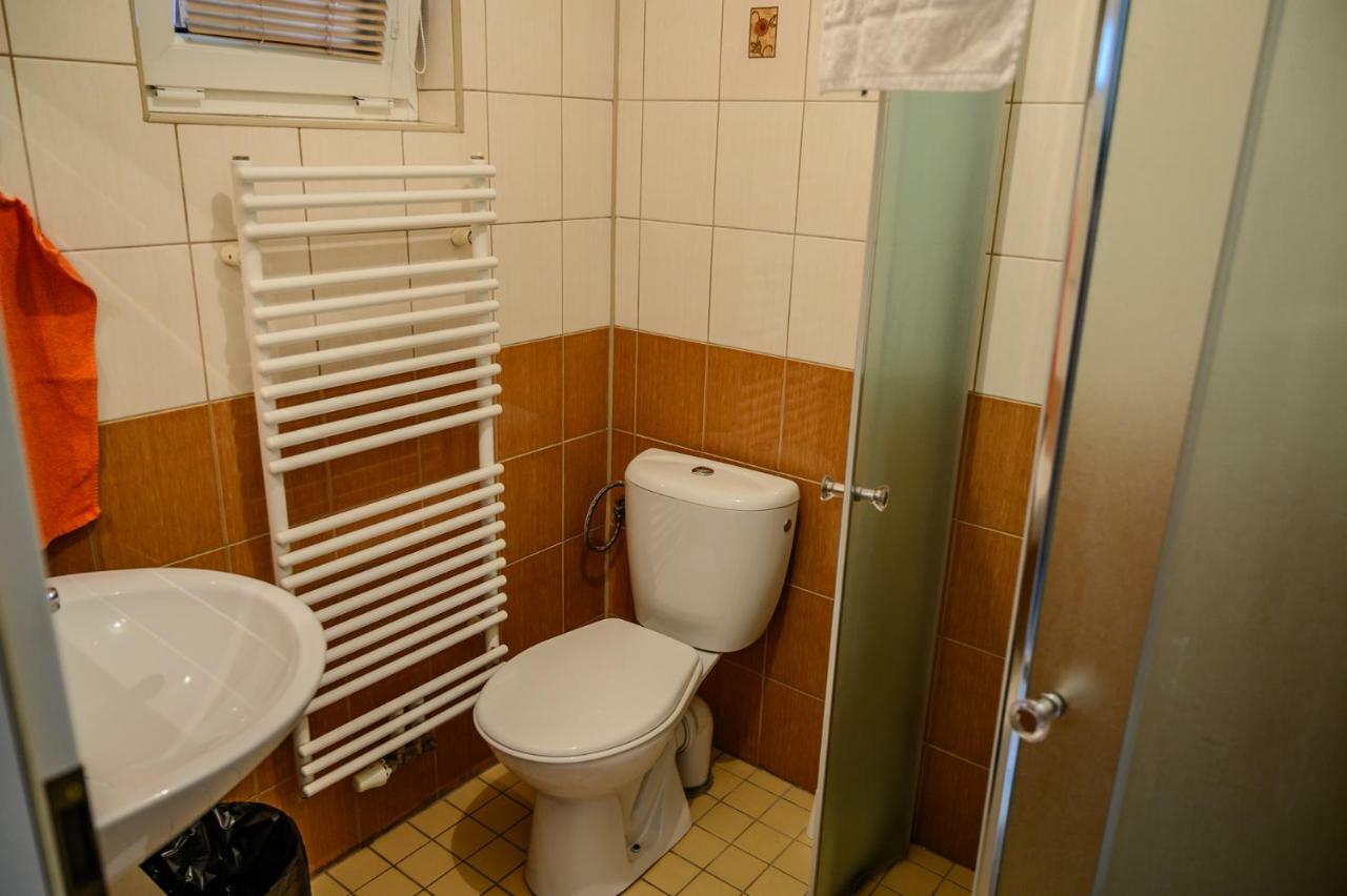 Penzion Tyra Trinec Exterior foto